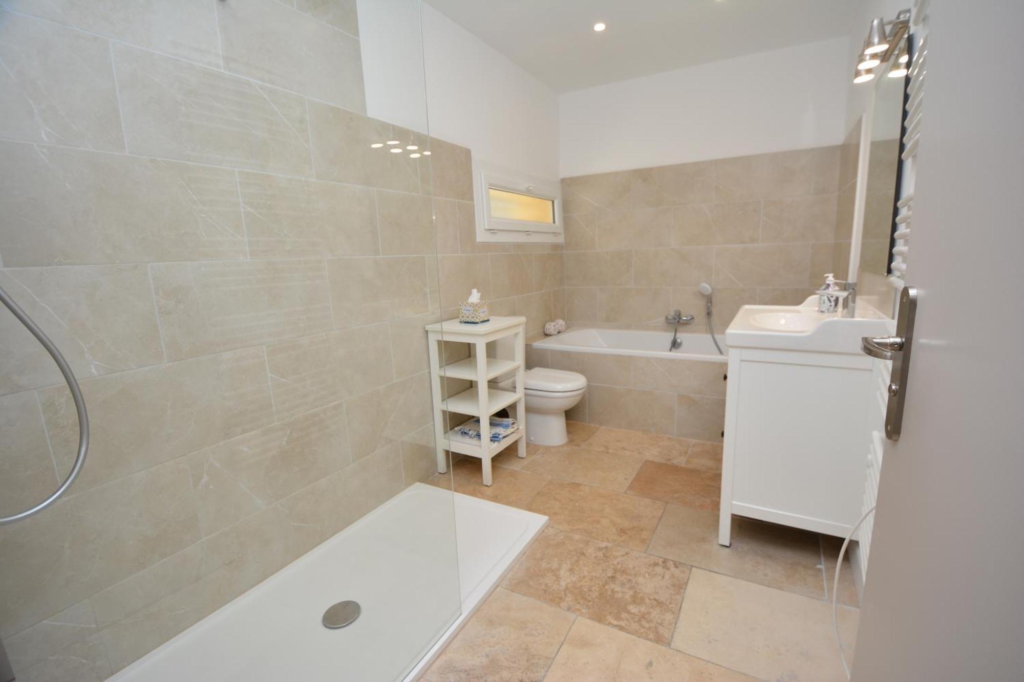 Villa In Comps With Private Pool And Airco Exteriér fotografie
